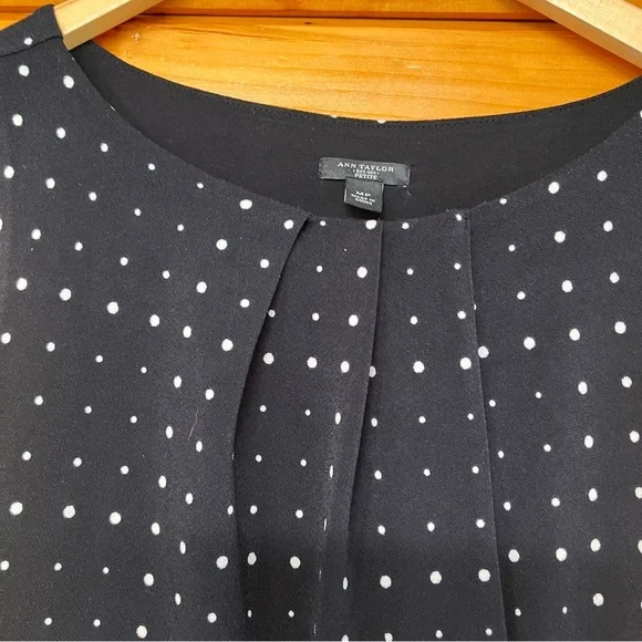 Ann Taylor Polka Dots Sleeveless Round Neck Black White Petite M Lined Dress - Picture 2 of 4